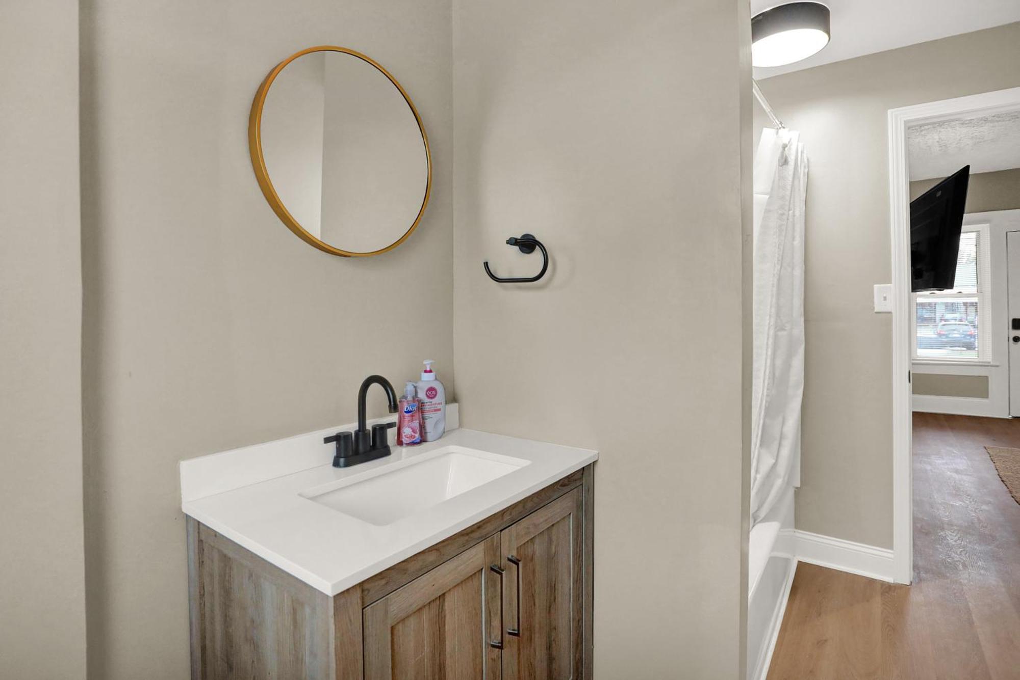 Prime 2Br Gem, Near Convention Hub! Apartment Indianapolis Bagian luar foto