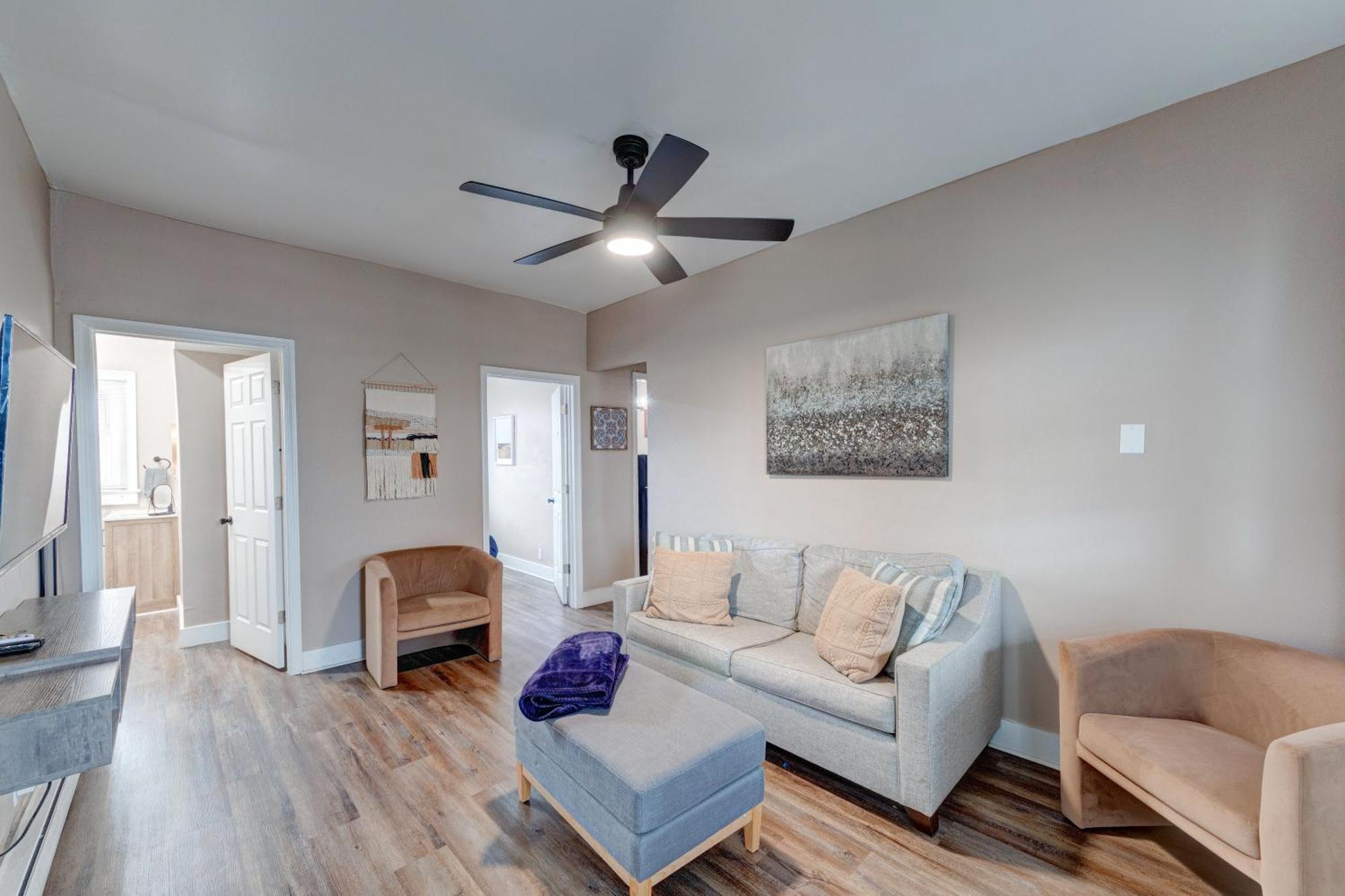 Prime 2Br Gem, Near Convention Hub! Apartment Indianapolis Bagian luar foto
